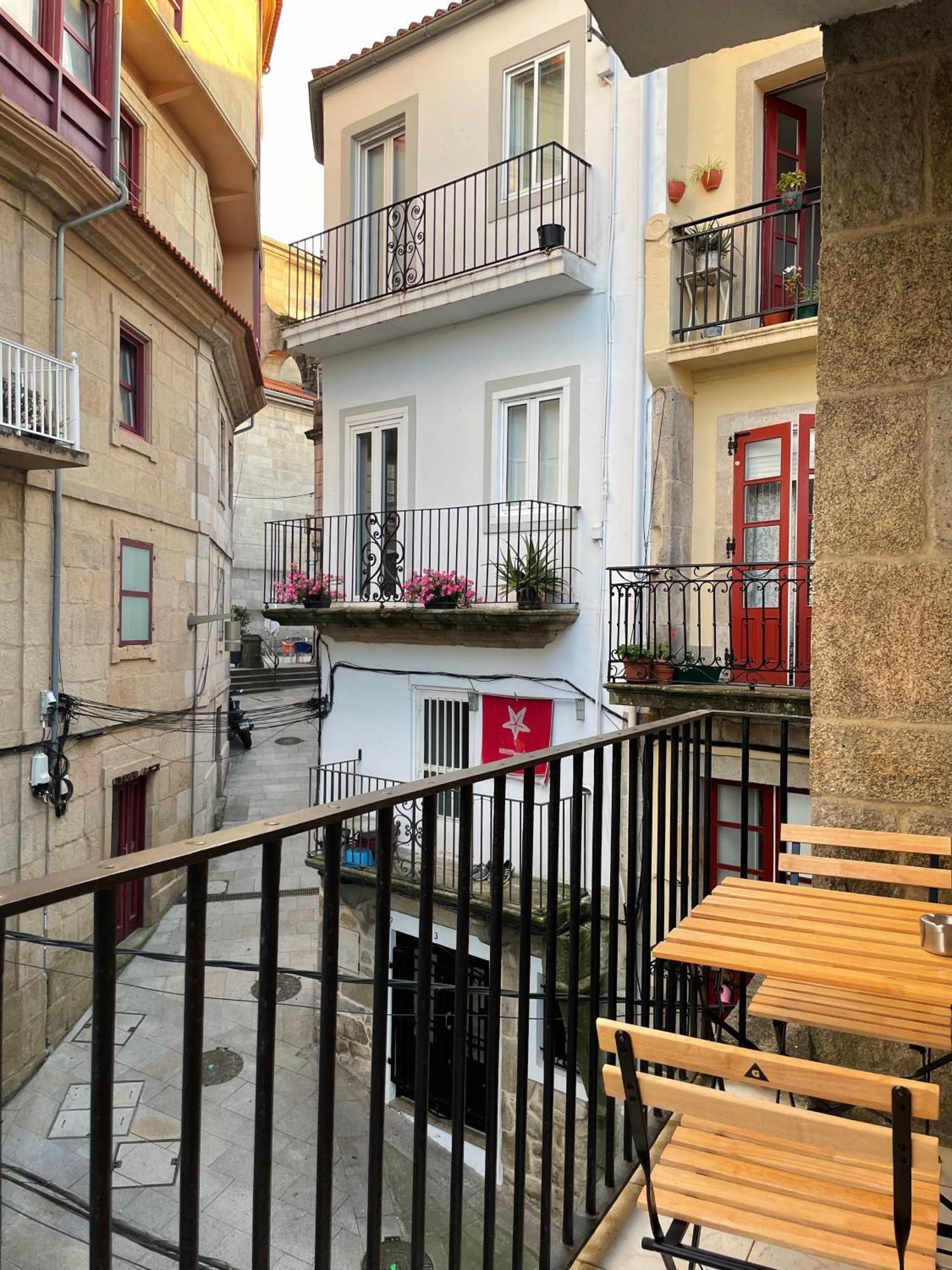 Estilosa Vivienda En El Centro Виго Экстерьер фото