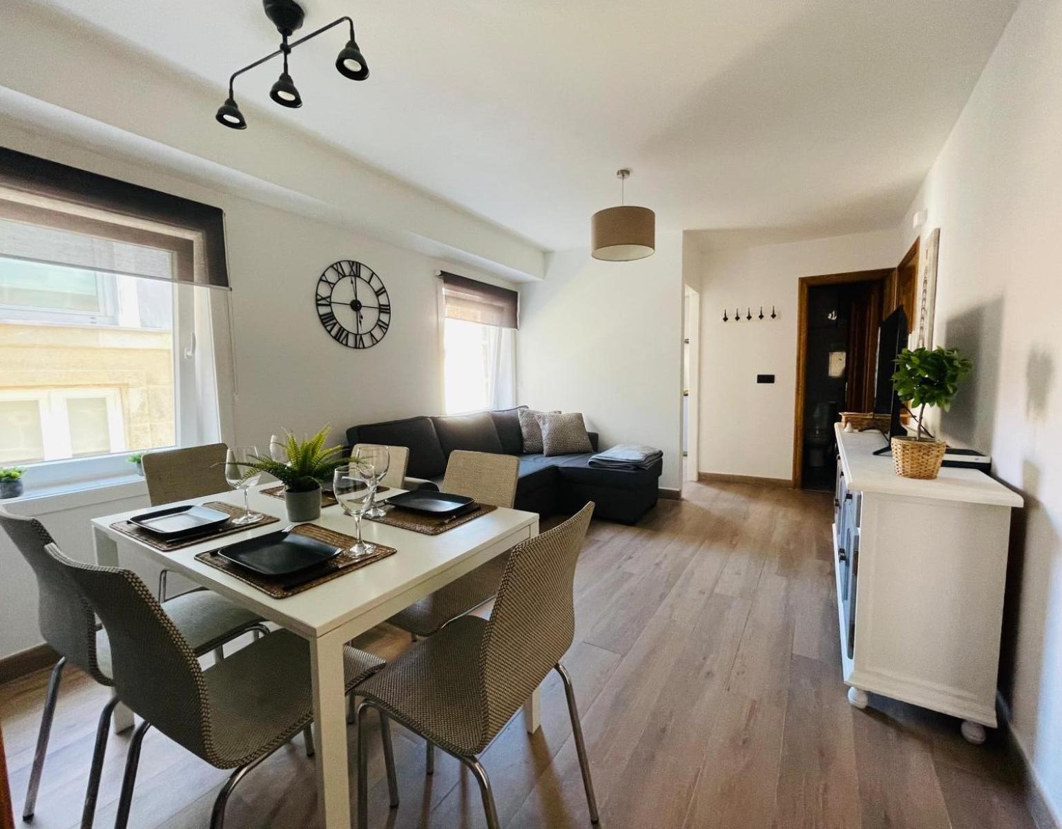 Estilosa Vivienda En El Centro Виго Экстерьер фото